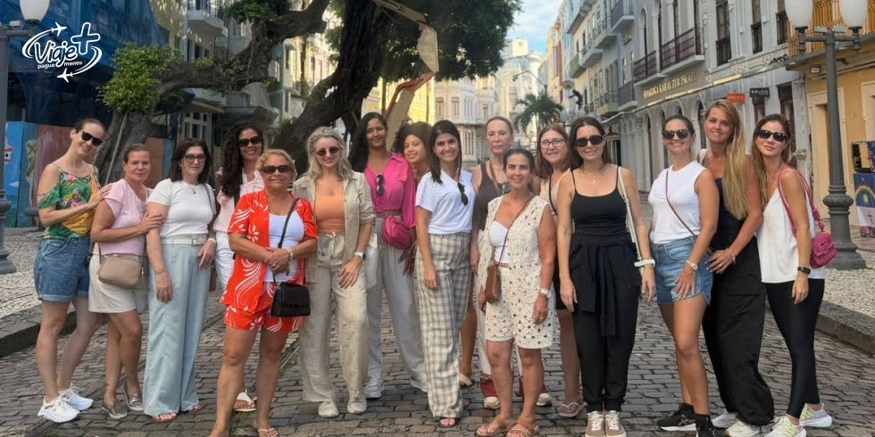 Mulheres que Viajam Sozinhas: Por que Viajar em Grupo?